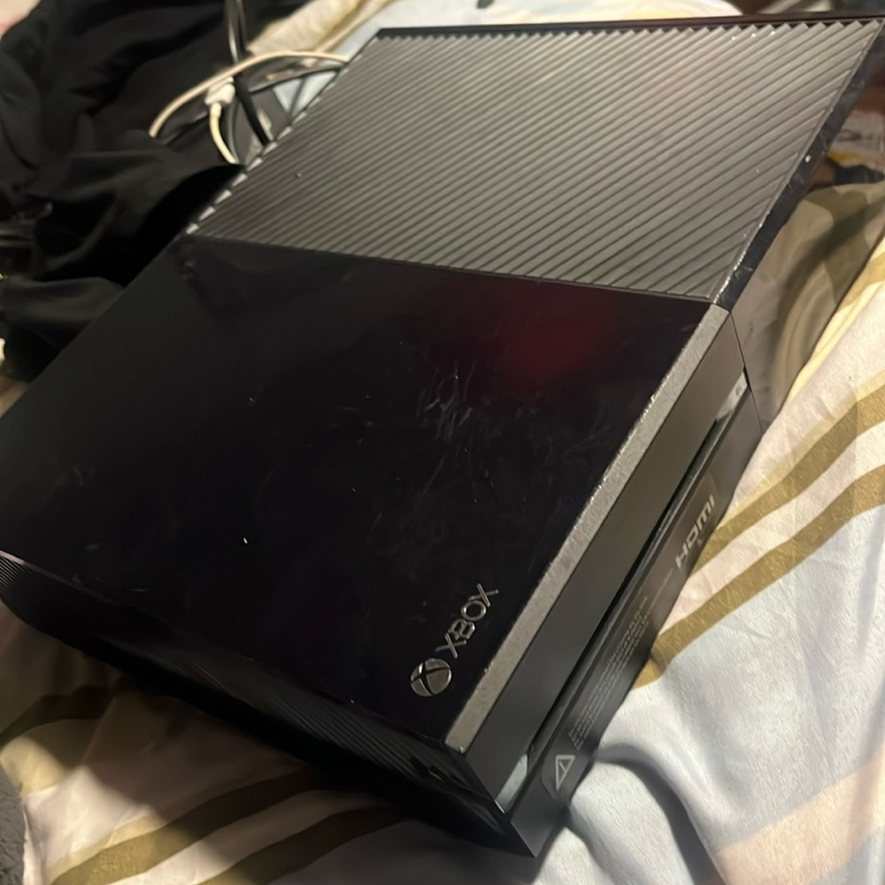 Xbox one 500 gb black console